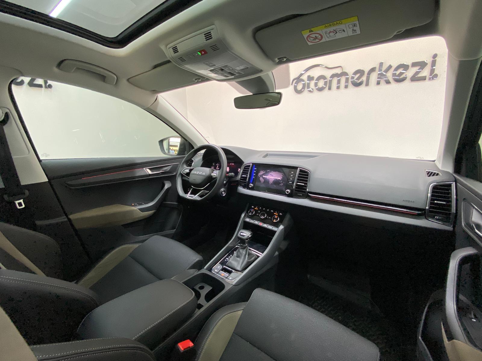 SKODA KAROQ 17